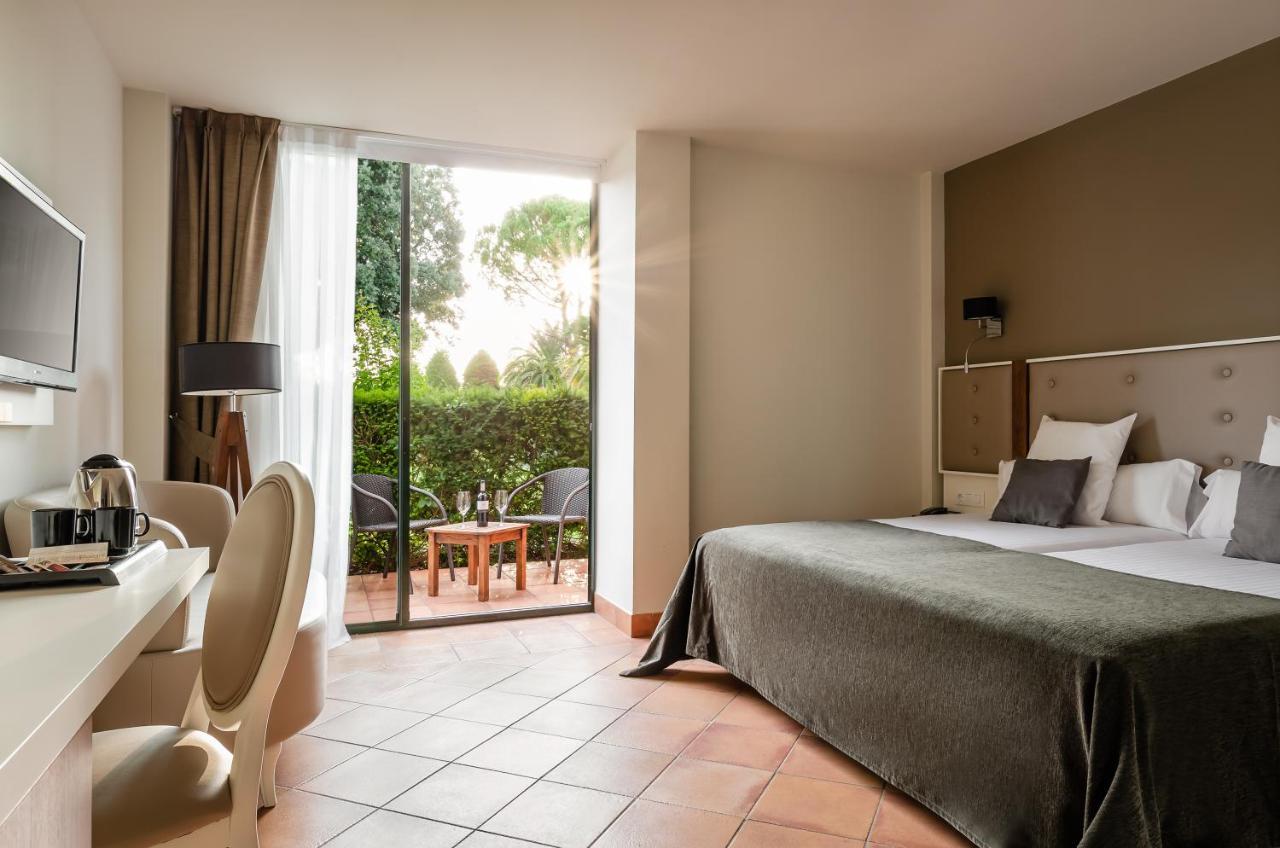 Hotel Torremirona Golf & Spa Navata Eksteriør billede