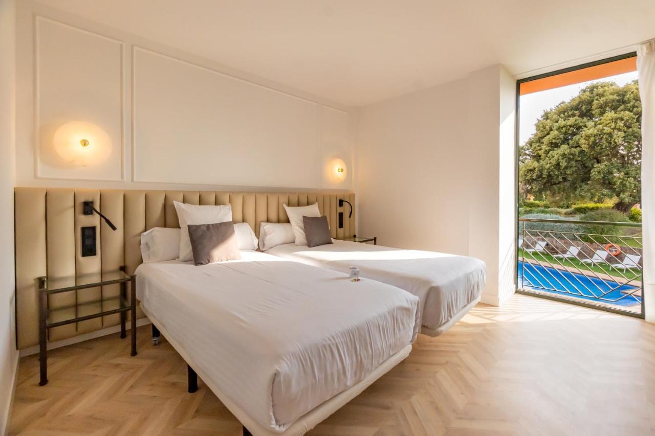 Hotel Torremirona Golf & Spa Navata Eksteriør billede