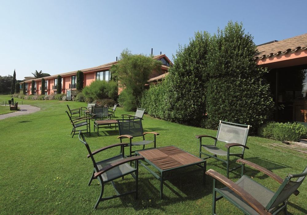 Hotel Torremirona Golf & Spa Navata Eksteriør billede
